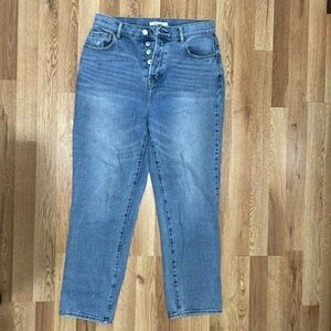 Pacsun brand blue jeans. High rise, straight leg fit. 
No zipper just buttons.